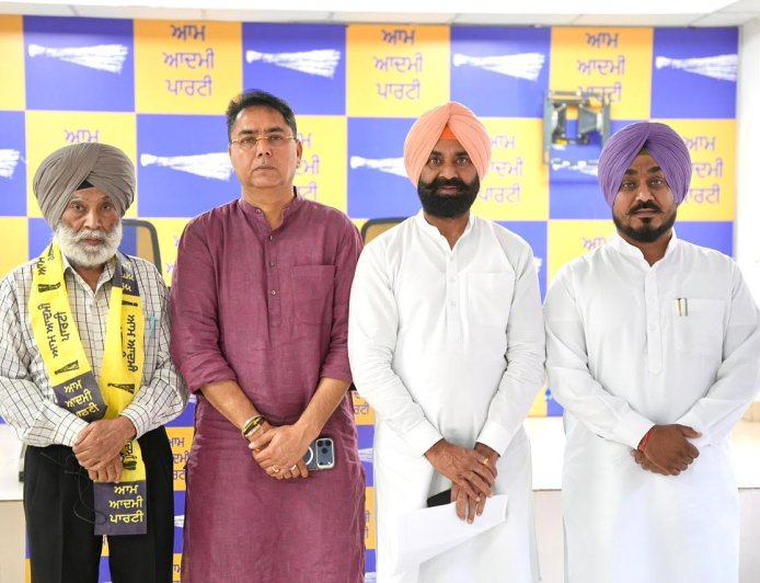Former IAS Officer Dr Swaran Singh Joins AAP In Presence Of Aman Arora